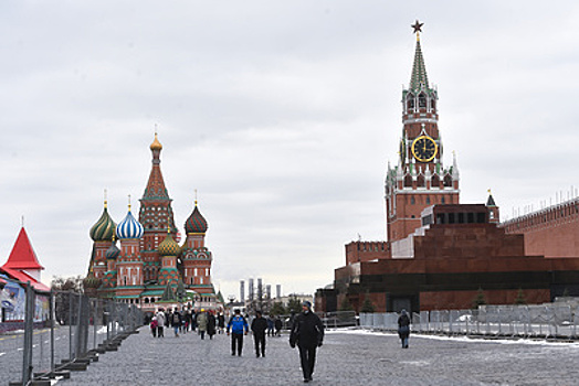 Московский Кремль будет закрыт для посетителей 12 июня