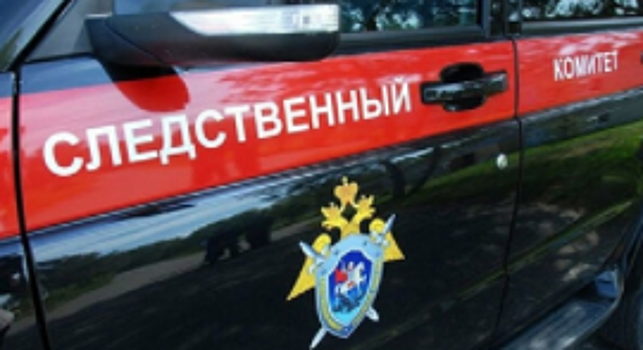 Труп травмированного мужчины обнаружен в подъезде в Ртищево