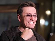 «У бати день рождения»: Сергей Безруков показал, как живут его родители