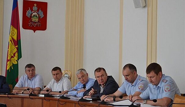 Депутаты ЗСК обещают туристам только хорошие впечатления, в том числе от дорог