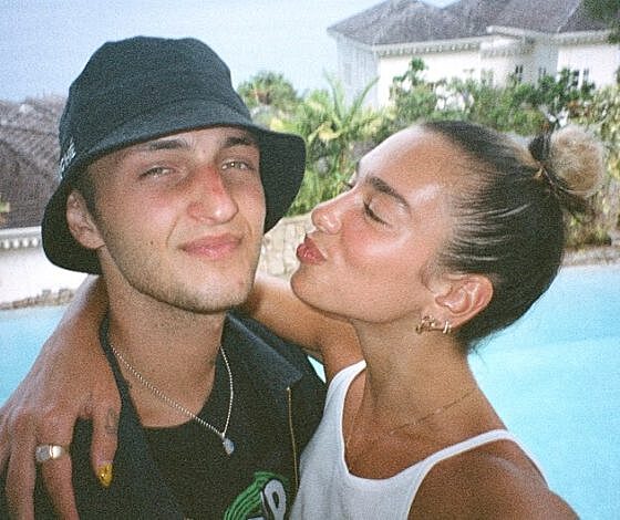 «Отчаянно пытается все вернуть» что известно об