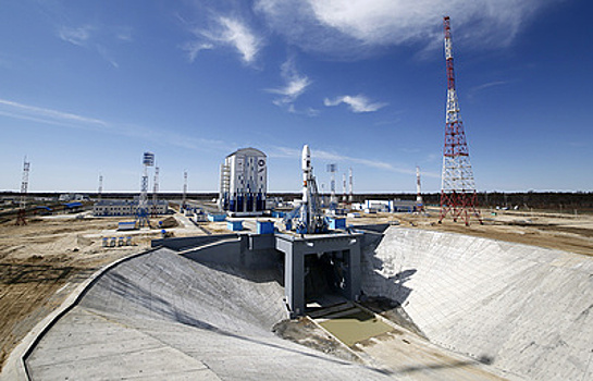 Роскосмос: подготовка к запускам спутников "Метеор" и "Канопус" идет по графику