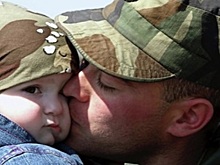 В Ростовской области многодетного отца вернули из зоны СВО домой