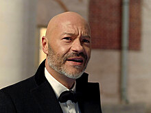 Бондарчук сыграл продюсера, Безруков - актёра, а Ургант - ведущего, кто ещё снимался в фильме «Мифы»?