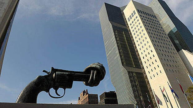 Замгенсека ООН призвал Совбез помогать расследованию атак на миротворцев