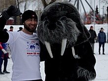 Борьба на клыках. В Омске выбрали лучших моржей