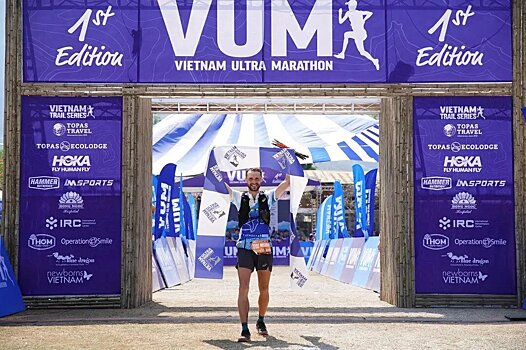 Российский атлет Юрий Штанков победил на Vietnam Ultra Marathon. Юрий преододел дистанцию 50 км с набором высоты 2500 м за 5:36:12