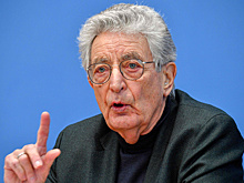 В Германии в возрасте 92 лет умер бывший министр внутренних дел Герхарт Баум