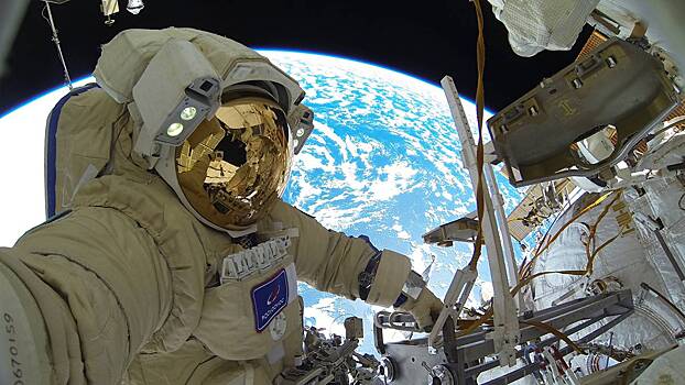 «Обусловлено высокими рисками»: назван размер пенсии у космонавтов