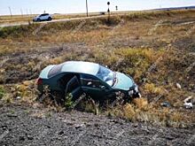 На орской трассе столкнулись Hyundai и Geely