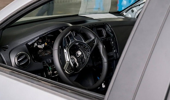 Житель Волгоградской области взыскал с автосалона миллион за покупку битой машины
