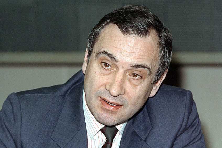 Герой Российской Федерации, лётчик-космонавт Валерий Владимирович Поляков, 1994 год