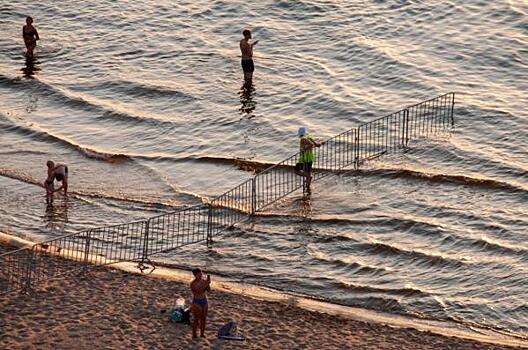 В Абхазии начало купального сезона перенесли из-за неготовых пляжей