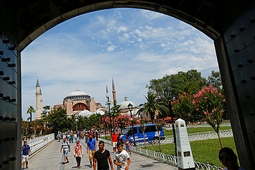 Туристическому рынку Турции предрекли потери в $30 млрд
