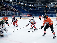 На «ЦСКА Арене» прошёл матч между командой артистов и прессы