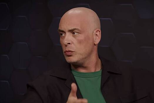 Уехавший в Израиль бывший ведущий Первого канала пожаловался на сына