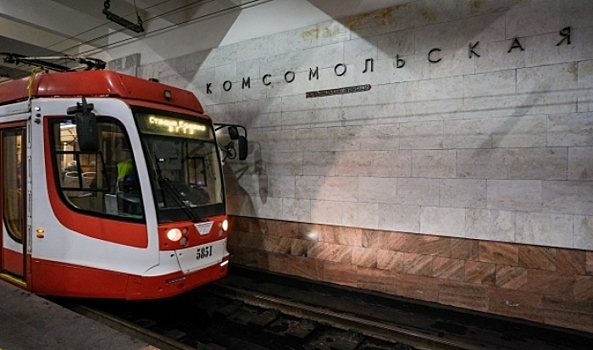 В Волгограде на двух станциях СТ заработали новые эскалаторы