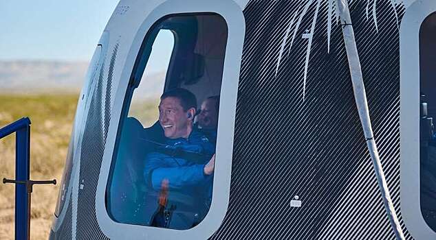 Астронавт Blue Origin погиб в авиакатастрофе