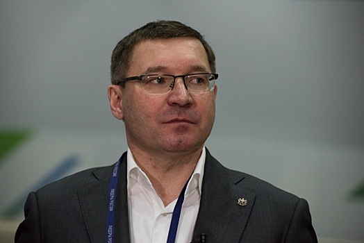 Владимир Якушев перевезет своих сотрудников в Москву