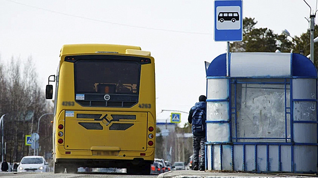 В Надыме временно изменили схему движения двух автобусов