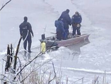 Один погиб, один спасен: два рыбака провалились под лед на Вербенском водохранилище