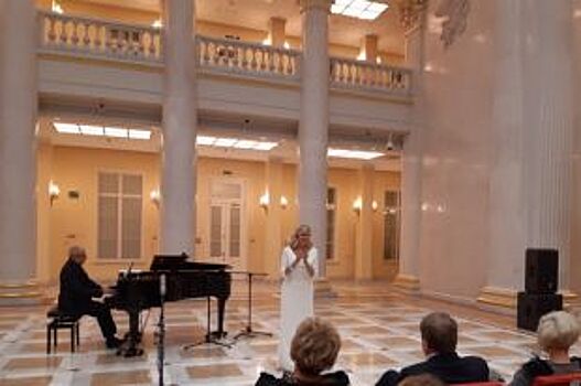 Известная оперная певица Кьяра Таиджи выступила в Президентской библиотеке