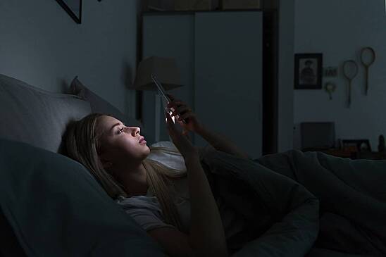 24-летняя россиянка листала ленту соцсетей и сломала нос