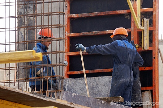 В Екатеринбурге предложили альтернативу мигрантам на стройках