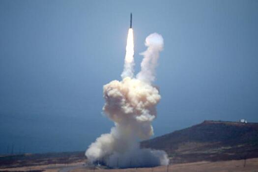 В США начались учения по перехвату баллистических ракет