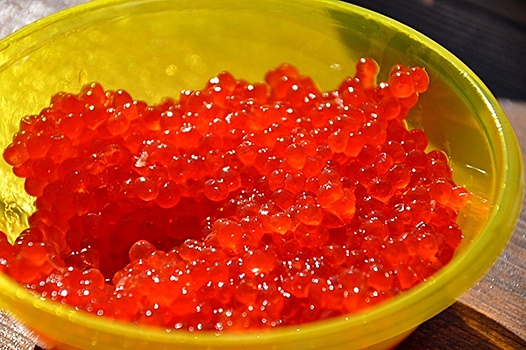 Патрушев: Дефицита красной икры не будет, однако цена может быть выше обычной