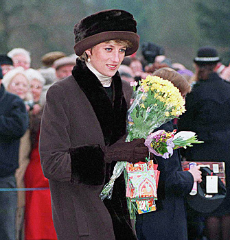 Почему принцесса Диана ненавидела проводить Рождество с королевской семьёй