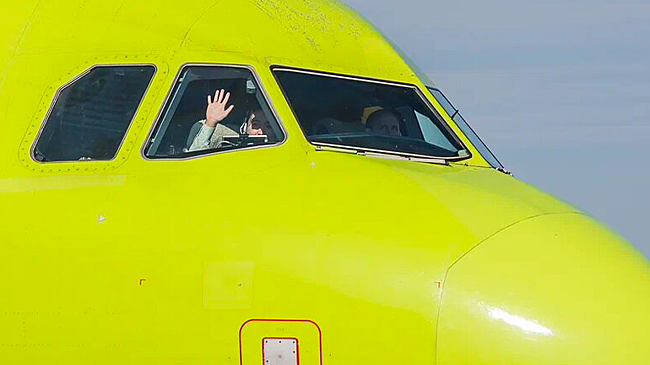 Из Новосибирска задержаны девять авиарейсов