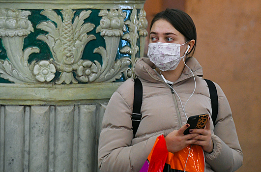Врачи: носить маски против коронавируса опасно