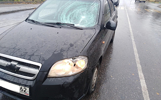 В рязанской Песочне мужчина на Chevrolet сбил девушку