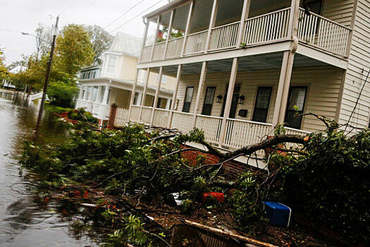 Число жертв урагана в США возросло до восьми
