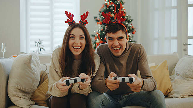 Какие игры можно пройти за новогодние праздники: топ-10 проектов 2025 года