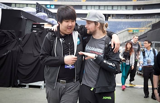 ChuaN снова объявил о поиске команды — в прошлый раз чемпиону The International 2012 это не помогло