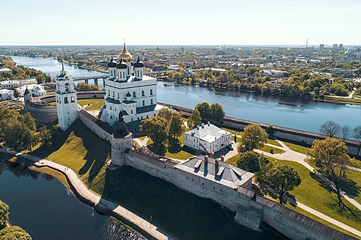 Названы города, претендующие на звание столицы "Тотального диктанта - 2026"