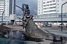 В Красноярске на Предмостной площади заработал фонтан