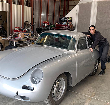 Звезда на «коне»: селебритис, которые не могут жить без авто