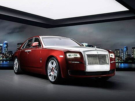 Rolls-Royce выпустил королевский Ghost с бриллиантами