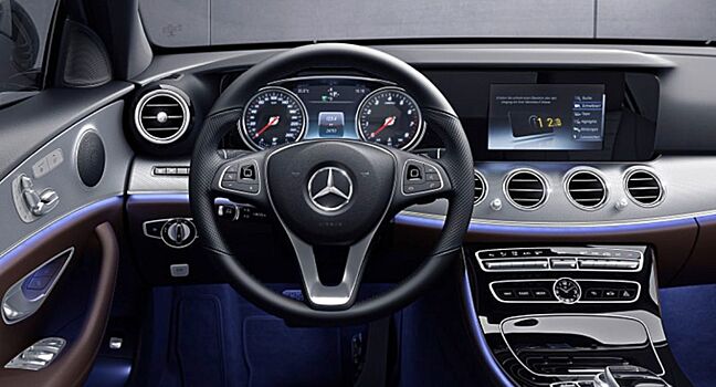 Автомобили Mercedes получат полностью сенсорное рулевое колесо