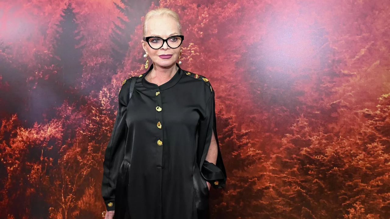 Названа сумма, поступившая на счет Долиной после сделки по квартире