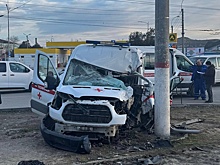В Керчи один человек погиб, еще трое пострадали в ДТП со "скорой"