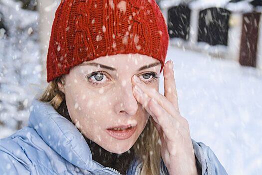 5 причин, почему слезятся глаза на холоде