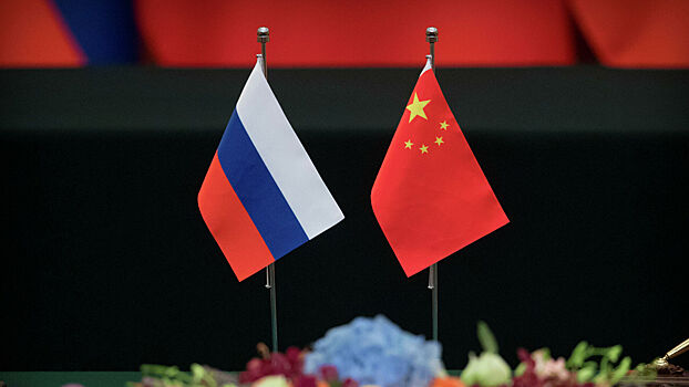 Ученый: США "взрастили" союз России и Китая