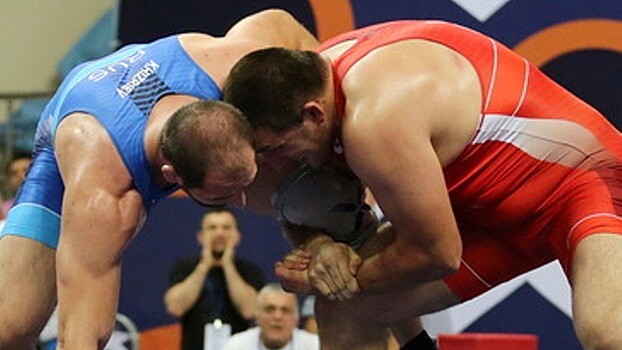 Российский борец Хизриев стал бронзовым призером чемпионата Европы