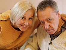 Жена Зиновьева, автора песни «Паромщик»: Пугачева не захотела петь про сирот и инвалидов