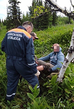 Мужчина травмировался при спуске с горы в Шерегеше