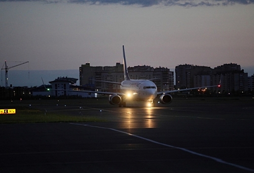 Из-за тумана летевшие в Омск самолеты приземлились в Новосибирске